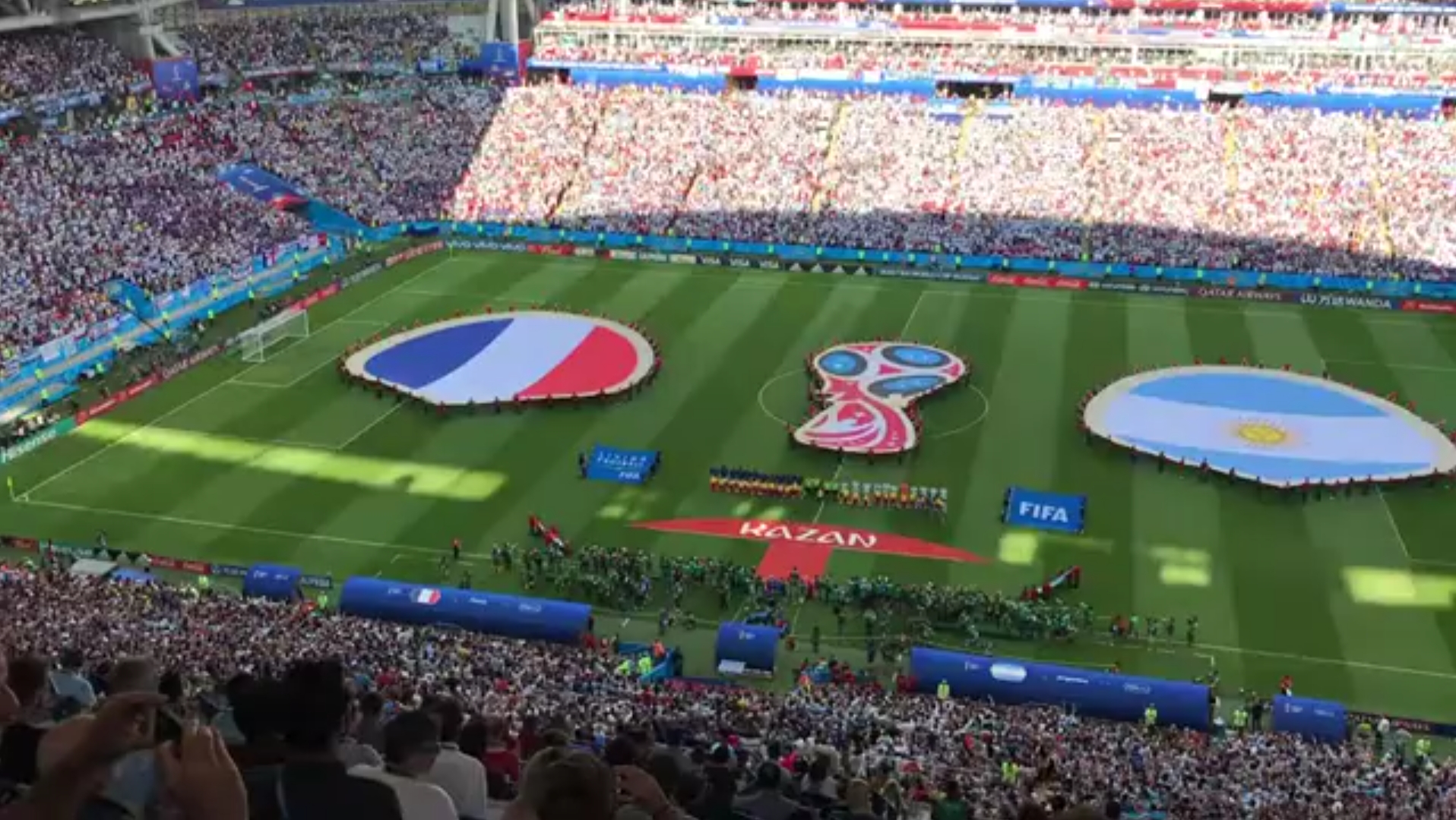 球队时却屡