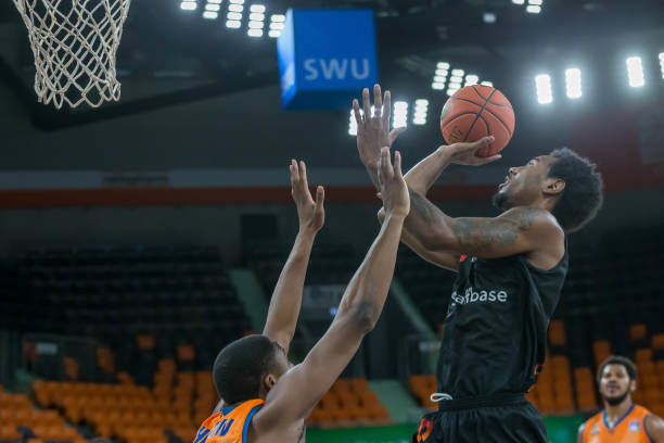 自德丙的队 自德丙的队