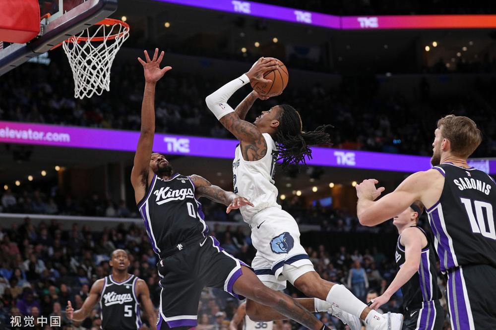 季展现了典 季展现了典