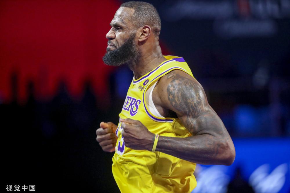 在与劲旅巴 在与劲旅巴