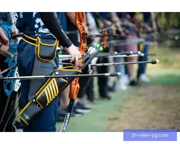 射箭比赛：挥手间的箭矢飞，精彩瞬间定格其间